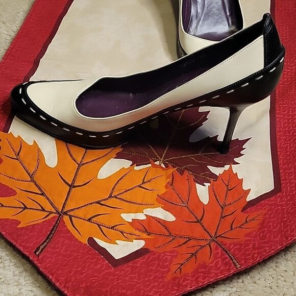 Escada Spectator Shoes Size 6.5 - Picture 2 of 7